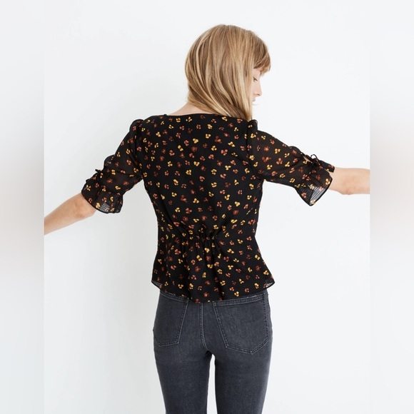Madewell Silk Daylight Tie-Sleeve Top in Feline Floral - Picture 3 of 15